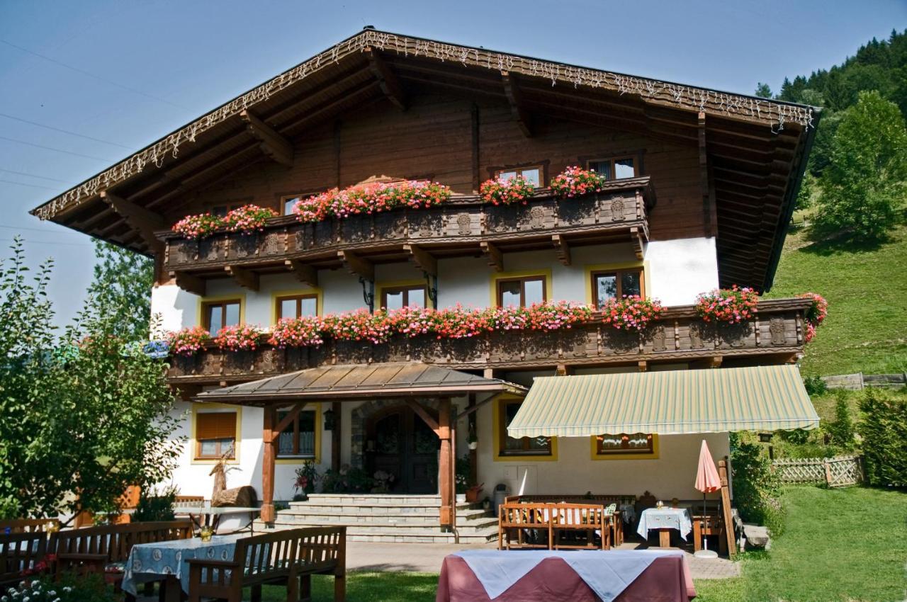 Hotel - Pension Oetzmooshof Sankt Johann im Pongau Buitenkant foto
